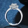 Wedding Rings Zircon Open Adjustable Women Ring Light Luxury Snowflake Blooming Electroplated Platinum Proposal Gift Jewelry