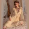 Roupa de dormir feminina Sexy Mousse Pijama Suspensório Sem costas Verão Fino Decote em V Confortável Camisola Roupa de Casa Terno