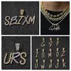 Ny modepersonlig 18K Gold Bling Diamond Cursive A-Z Inledande bokstäver Anpassade namn Pendanthalsband DIY Letter Smycken för CO268F
