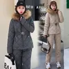 여자 2 피스 바지 2023 겨울 따뜻한면 세트 야외 스키 다운 재킷 두껍게 여자 복어 파파 코트