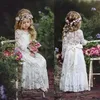 Langarm Boho Blumenmädchenkleider für Hochzeit bodenlangen Spitze kleine Kinder Erstkommunion Kleid Vintage günstige Mädchen Pa177c