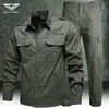 Herrspårar Spring Work Clothing Set Men Tactics Militär bomullskamptröjor och lastbyxor Army Green Causal Loose Suits Summer 230721