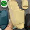 Designer sandal män kvinnor lugna glider sandaler svart havsame segel vit geode teal jade is gummi tofflor sommar strand män platt klack klassiker casual tofflare