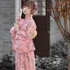 Vêtements ethniques Robe longue de style japonais pour femmes Couleur rose Kimono traditionnel avec costume de cosplay Obi Pography Wear Robe formelle Yukata