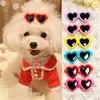 Hundkläder 30 st mycket söta husdjurskatthårbågar Grooming Supplies Doggy Puppy Clips Hairpin Teddy Sun Glasses Accessory CW-80134237f