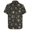 Chemises décontractées pour hommes Noir et or Lune Chemise de plage Homme Étoile Soleil Astrologie Art Hawaii Manches courtes Graphique Tendance Blouses surdimensionnées