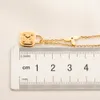 Nie verblassen 18K Gold Plated Luxury Brand Designer Anhänger Halsketten Kristall Edelstahl Buchstabe Halskette Halskette Kette2749