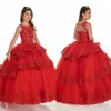 Röd tre lager bollklänning ruffle mini quinceanera klänningar tävling flickor spetspärlor snörning juvel blomma flicka klänning parti graduati223h
