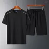 Chándales para hombre Paquete de 2 Trajes deportivos Entrenamiento de secado rápido Conjunto de pantalón y camiseta para correr