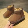 أحذية الأطفال الثلجية للأولاد أحذية شقة غير دافئة لا تنحدر 2023 أحذية قطنية شتوية جديدة