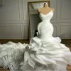 2021 Ruffles organza sukienki ślubne suknie ślubne Pleats Sweetheart Chapel Train Wspaniała nigeryjska arabska szata de Mariee280i