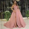 2021 Dusty Pink Eleganckie wieczorne sukienki formalne z Dubai Formalne suknie imprezowe Dress Arabski Bliski Wschód jeden ramię wysoko 252r