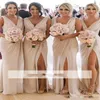 Sexy Brautjungfernkleid mit tiefem V-Ausschnitt und Übergröße, 2019, Champagner, Brautjungfernkleider, Chiffon, vorne, seitlich geschlitzt, hoch gespalten, Hochzeit, Gues251c