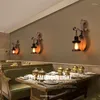 Lampa ścienna amerykański styl retro w stylu przemysłowym stara drewniana drewniana restauracja korytarz wnętrza wnętrza do sypialni wystrój pokoju