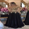 Amazing Black and Gold Lace Prom Dresses 2022 Long Dress Sleeves Applique Beading paljetter Evening Formal Pageant Dress Gowns Party2542