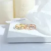 Anneaux Designer pour femmes anneaux de mariage creux croix anneau 316L titane acier anneau mode micro-incrusté Zircon accessoires bijoux cadeau