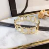 18K Argent Plaqué Or Bracelet En Acier Inoxydable Célèbre Femmes Marque Lettre Bracelets Designer Lunette Réglage Cristal Strass Bracelet Amoureux Bijoux Cadeau