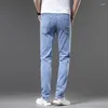 Mäns jeans 2023 Spring Summer Brand Cotton Stretch Regular Straight Lightweight Business Casual Mid Waist Thin