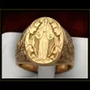 Vintege Punk Anillos de moda para hombres Rock Virgen María Patrón de mano Memento Diseño de personajes Color dorado Anillo retro 03T754195s