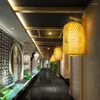 Lampade da parete in bambù cinese Luci d'arte Decorazione per casa da tè Locanda Portico Corridoio Comodino Camera da letto Lanterna in rattan Luce notturna
