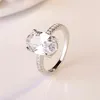 Fedi nuziali Moda per donna Grande ovale Zircone Pietra intarsio Elegante anello di fidanzamento S925 Gioielleria raffinata Anniversario253J