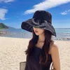 Szerokie brzegowe czapki Summer Floral Lace Beach Hat Holiday Pearl Sun Visor Floy Girl Cap Fisherman's Black Bucket Kobiety