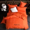 Coton 4pcs Ensembles de Literie Machine À Laver Lettre Imprimé Literie Taie D'oreiller Drap Plat Tissé Adulte Reine Taille Solide Couleur Duvet211E