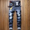 Hommes Jeans Marque Brodé Pantalon Hommes Stretch Coréen Me Peinture Déchiré Denim Marée Casual Hip Hop Pantalon