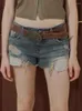 Женские джинсы geekeep Summer разорванные невысокие пэчворки уличная одежда Y2K до нижней корейская шикарная женская одежда сексуальные шорты для девочек