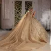 2021 Shinny Ball Gown Wedding Dresse Champagne Off spalla di lusso in rilievo di cristallo Arabia Saudita Dubai Abito da sposa Plus Size302n