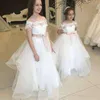 Прекрасные белые цветочные девушки платья для свадьбы с плеча кружев