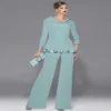 Graceful Mint Green Chiffon Mothers Pants Suit Jewel Neckline Long Sleeve With Beads And Sequins Two Pieces For Wedding Party Gues292n