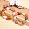 Strand Random Color Natural Colorful Golden Silk Jade Armband For Women Men Jades Stone Pärlor Elastiska pärlor Gemstone Bangle Jewellery