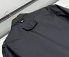 2023新しいデザイナージャケット高品質のスタイリッシュなポケットステッチデザインラペルネックジャケットラグジュアリージッパーメンズジャケット