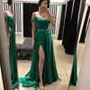 Split Prom Dresses Green A Line Long aftonklänningar Crystals Vestidos de Fiesta Satin Plus Size Formell klänning249b