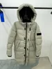 G Gussie Guuui Style Bestquality Guxci Famous Designer Luxury Womens Long Down Jacket Cobranding Canada North Winter Hooded Coat Vestes