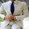 Neueste Mantel Designs Beige Blazer mit Hosen 2021 Slim Fit Hochzeitsanzüge für Herren breites spitzes Revers formelle Bräutigamkleidung Trauzeugen Me297M