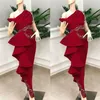 2020 Real Picture Red Evening Dresses Satin Ruffles spetspärlor av axel sjöjungfrun prom klänning skräddarsydd plus size cocktail par226y