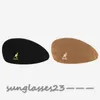 볼 캡 니트 메쉬 베레트 여성 가을과 겨울 영국 레트로 캥거루 베레트 같은 검은 색 야생 모자 프랑스 패션 베레모 모자 Q0703