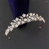 Kopfschmuck Vintage Hochzeit Schmetterling Blume Brautkrone Haarschmuck Perlen Tiara Brautjungfer Mädchen Zweige Kopfschmuck Stirnband242A