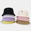 Breda randen hattar hink koreansk stil avslappnad klöver broderad fiskare hat mode sommar mångsidig solskydd män och kvinnor ou 230721