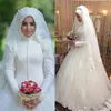 Vintage muslimische Ballkleid-Hochzeitskleider mit langen Ärmeln, Stehkragen, Blumenspitze, Blumen-Brautkleider, Saudi-Arabien, islamisches Hochzeitskleid314s