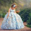 Mooie Baljurk Prinses Bloemenmeisje Jurken Voor Bruiloft 3D Bloemen Geappliceerd Peuter Pageant Toga Vloer Lengte Plffy Tulle Kids 272h