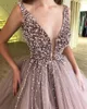 2023 rosa bollklänning quinceanera klänningar pärlor kristaller djupt v hals puffy söt 15 prom klänningar vestidos de aftonklänning vestidos de quinceanera