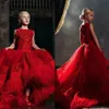 Red High Low Girls Pageant Dresses 3D Floral Appliques Lace Feathers Sweep Train Party Birthday Gowns Flower Girl Dress For Weddin271D