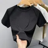 Kadınlar T-Shirt Yüksek Kaliteli Wome Omuz Pedi Tarzı Tasarım T-Shirt Bahar Yaz Seksi Mahsul Üstler Giysiler Kuşak Moda Tees Y2K Goth 230721