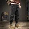 Men's Jeans Fashion Streetwear Men Loose Fit Spliced Designer Big Pocket Casual Denim Cargo Pants Hombre Hip Hop Joggers Overalls