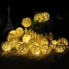 LED Rattan Balls Strings Fairy Lightsバッテリー操作クリスマス装飾ランプ屋外ガーランドの結婚式の装飾照明