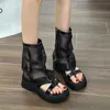 2023 Kvinnor Sandaler Black Peep Toe Flat Platform Fashion Gladiator Summer Mesh Boots Ladies Designer Zipper Trend Shoes Sandalias