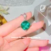 Pendanthalsband Foydjew lyxsimulering Aquamarine Sea Blue Topaz Stone 15 Square Emerald Color Treasure Jewelry